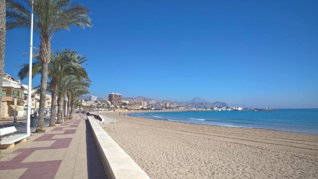 Aleksandra Apartament Sant Pere El Campello Luaran gambar